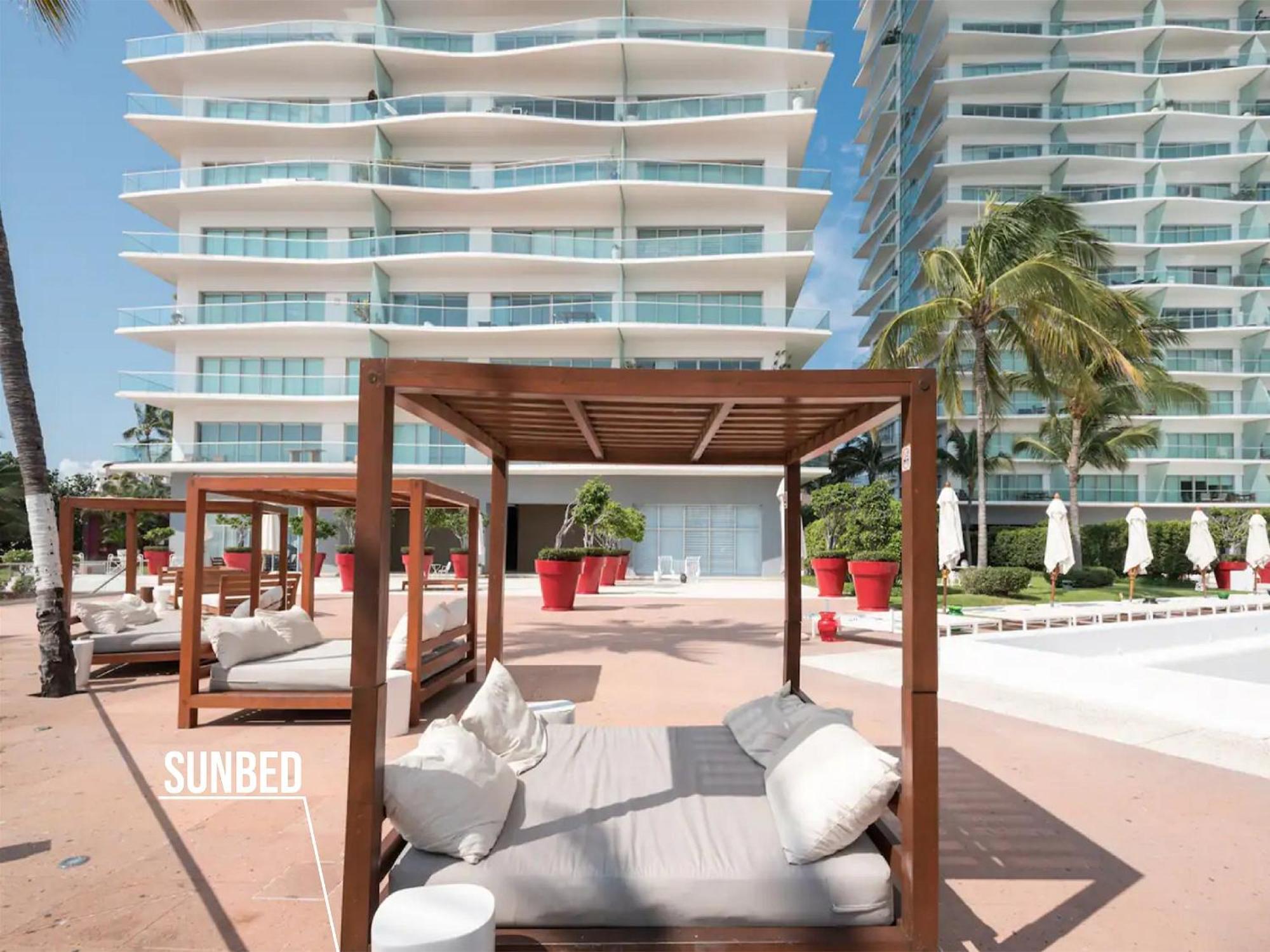 Icon Vallarta Beach Front By Bamboo Skylife Puerto Vallarta Exterior foto