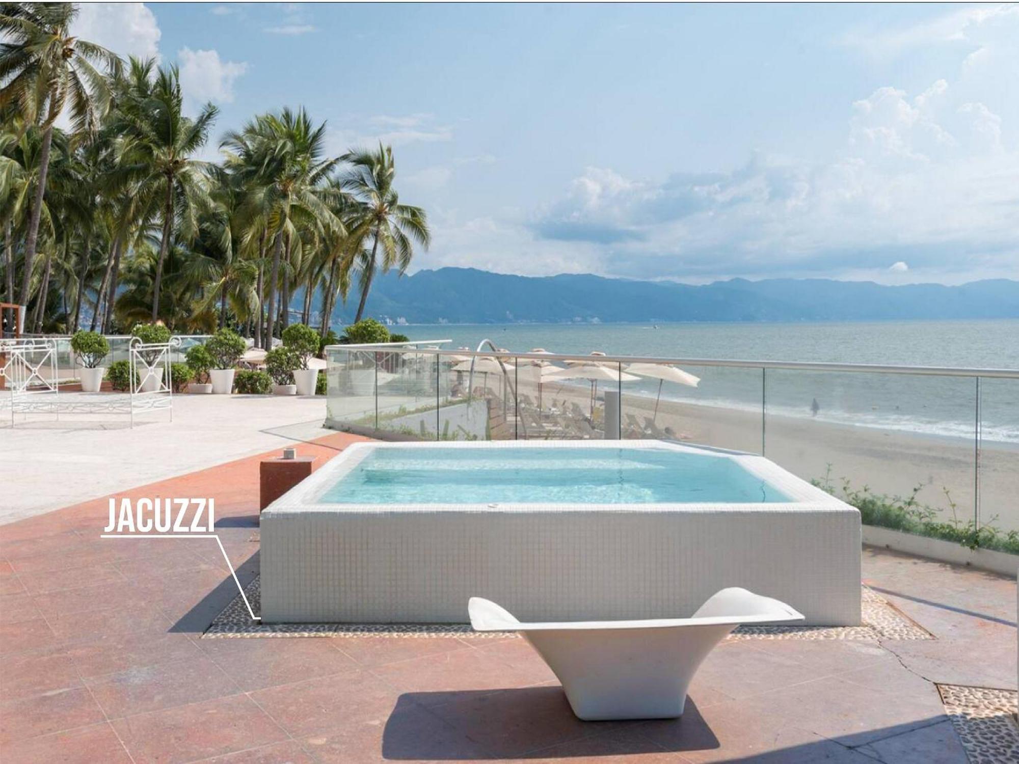 Icon Vallarta Beach Front By Bamboo Skylife Puerto Vallarta Exterior foto